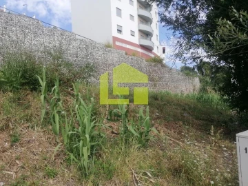 Terreno para Venda em Tavarede