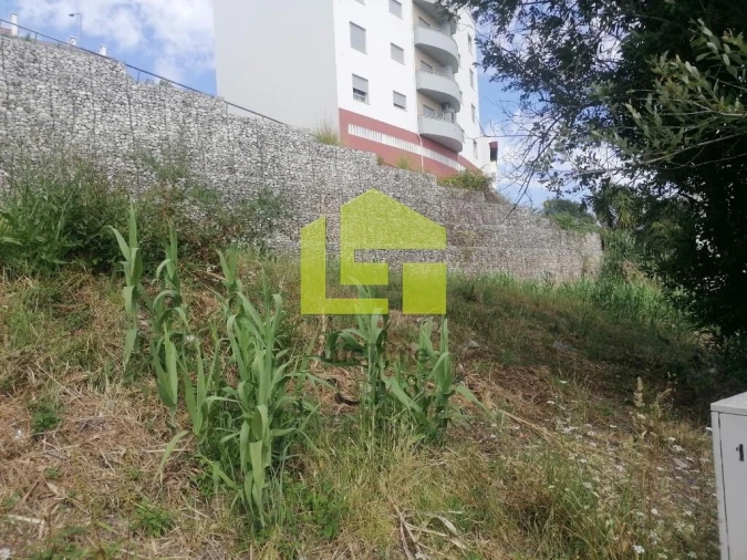Terreno para Venda em Tavarede Foto 6