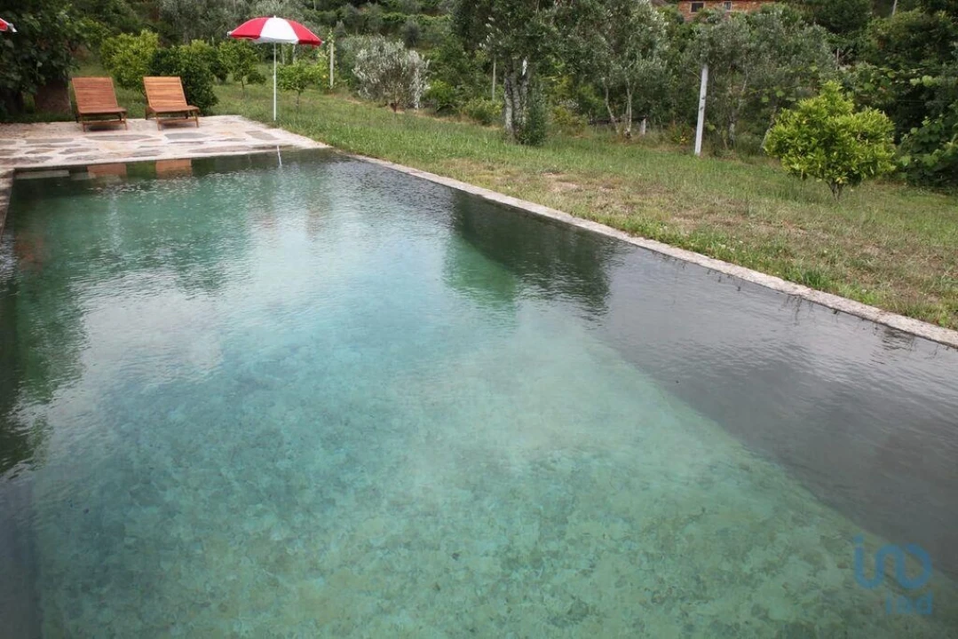 Moradia T6 para Venda em Real Foto 9