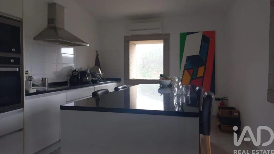 Moradia T6 para Venda em Real Foto 17