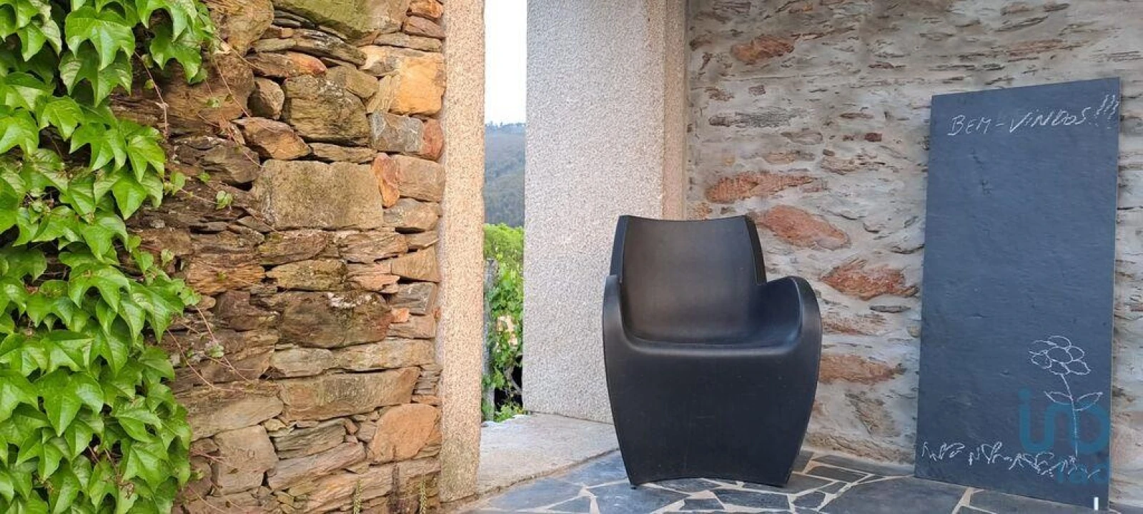 Moradia T6 para Venda em Real Foto 15