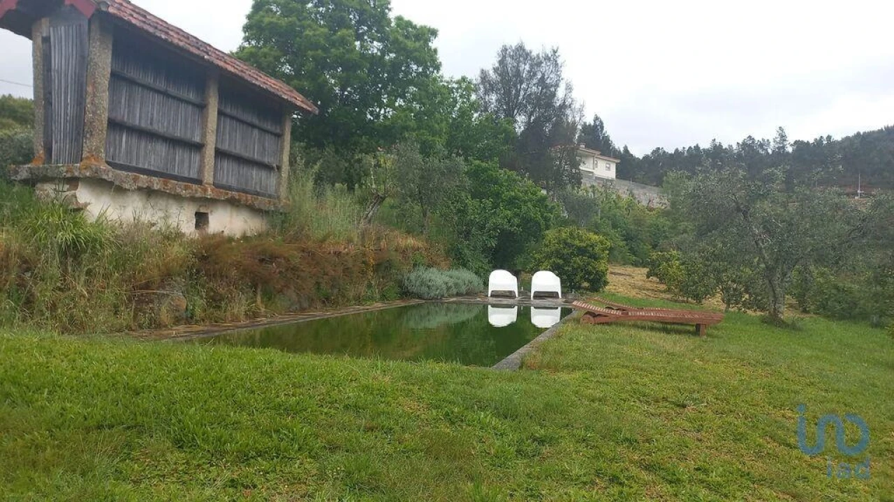 Moradia T6 para Venda em Real Foto 10