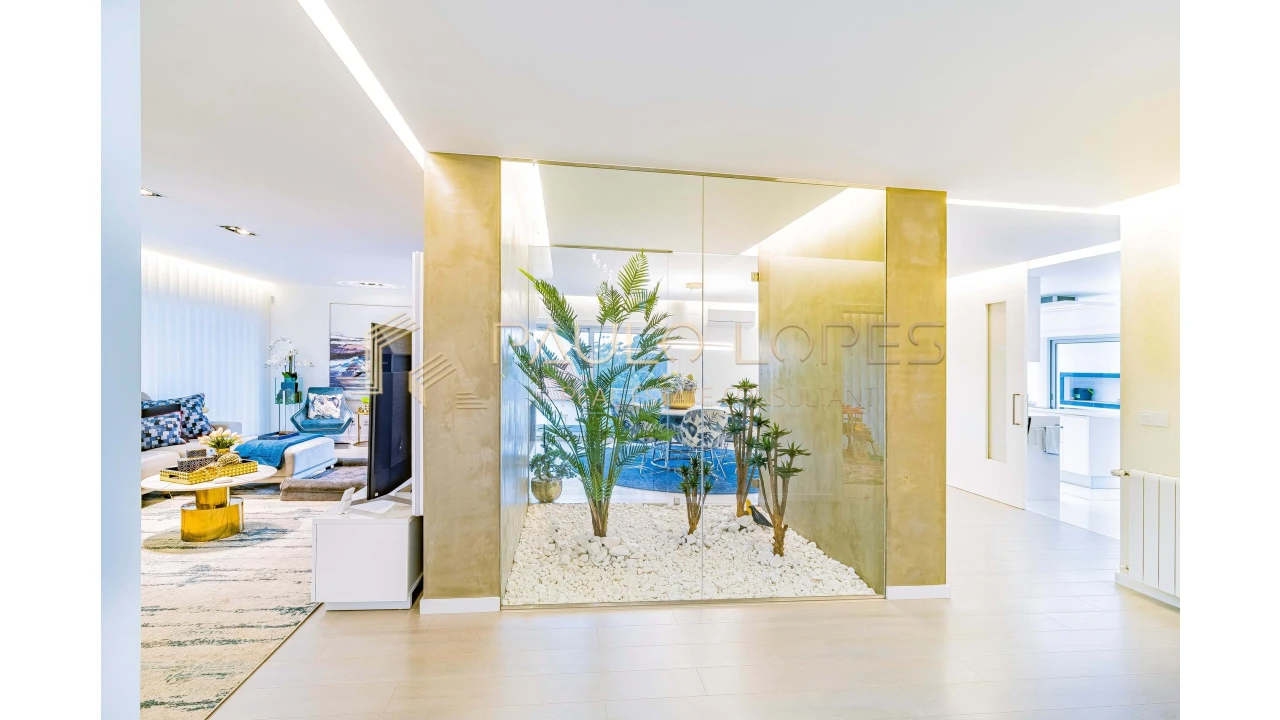 Moradia T6 para Venda em Nazare Foto 3