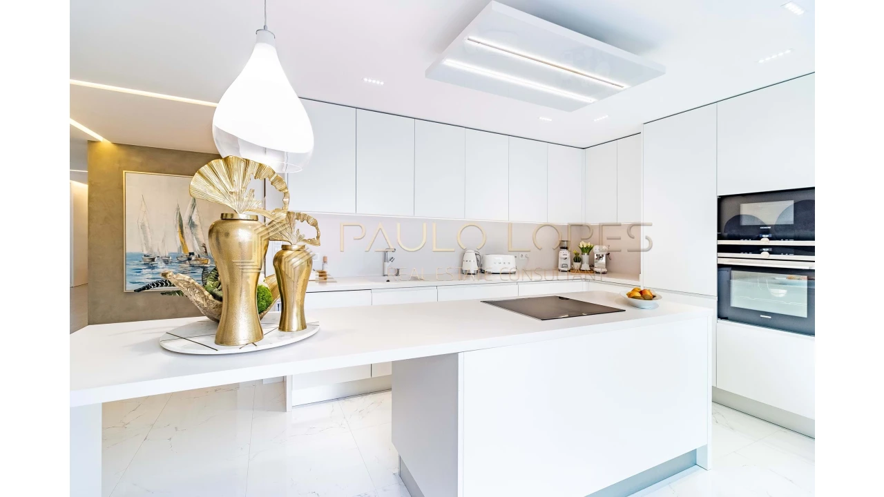 Moradia T6 para Venda em Nazare Foto 16