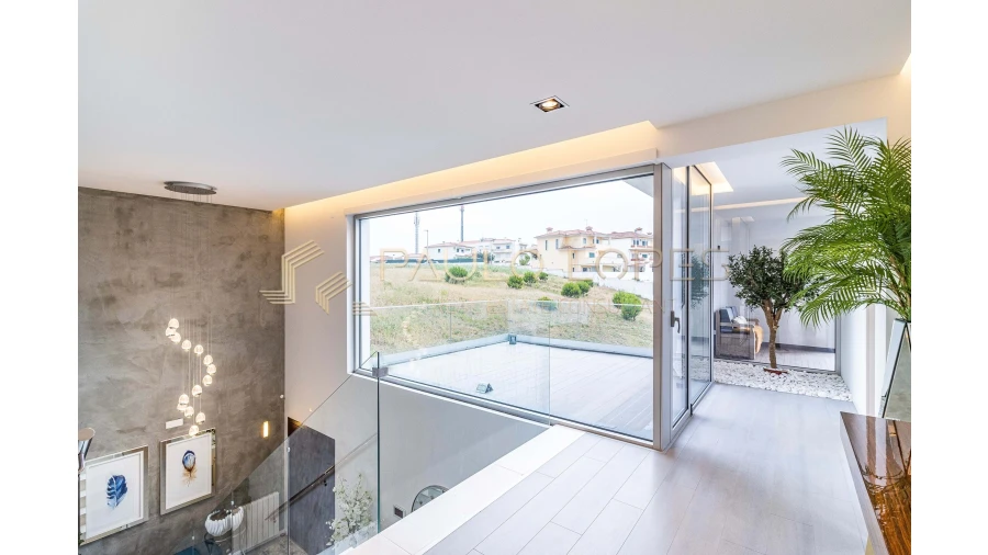 Moradia T6 para Venda em Nazare Foto 34