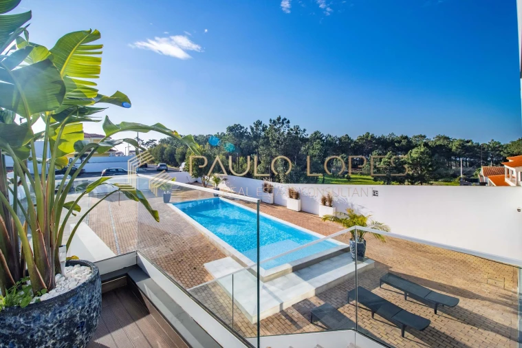 Moradia T6 para Venda em Nazare Foto 5