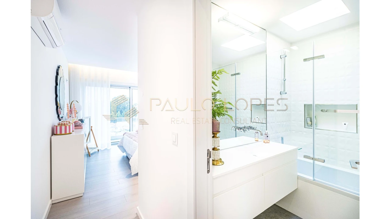 Moradia T6 para Venda em Nazare Foto 35