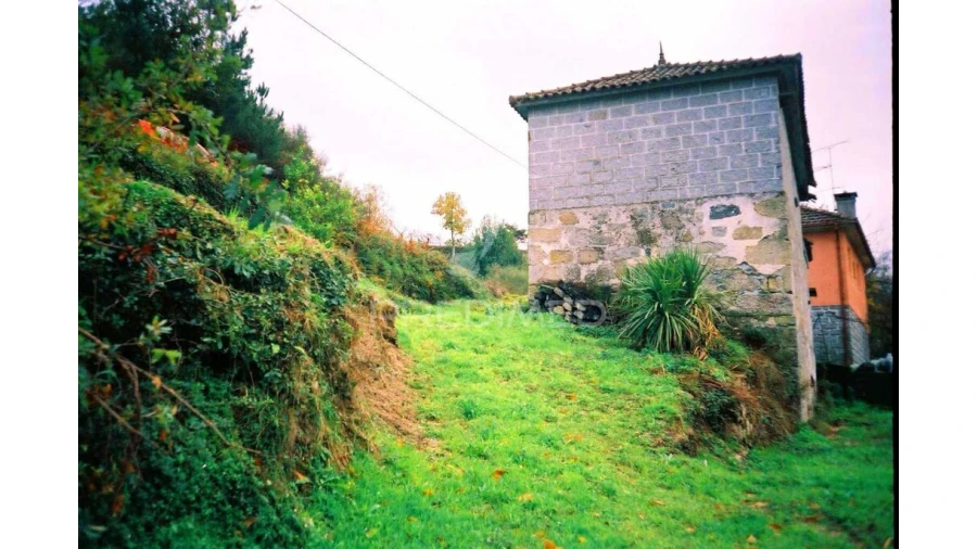 Moradia T3 para Venda em Sande, Vilarinho, Barros e Gomide Foto 8