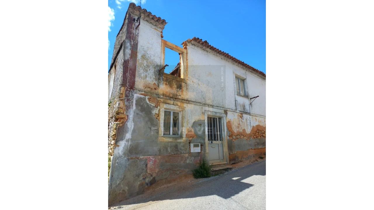 Moradia T3 para Venda em Além da Ribeira e Pedreira Foto 2