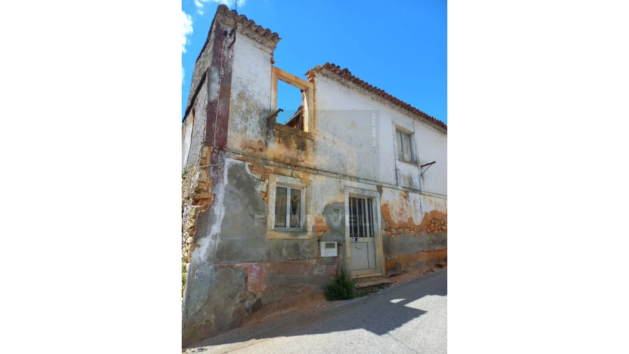 Moradia T3 para Venda em Além da Ribeira e Pedreira Foto 2