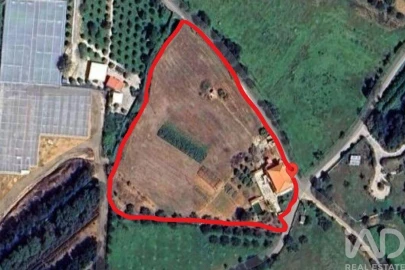 Moradia T3 para Venda em Conceição e Estoi