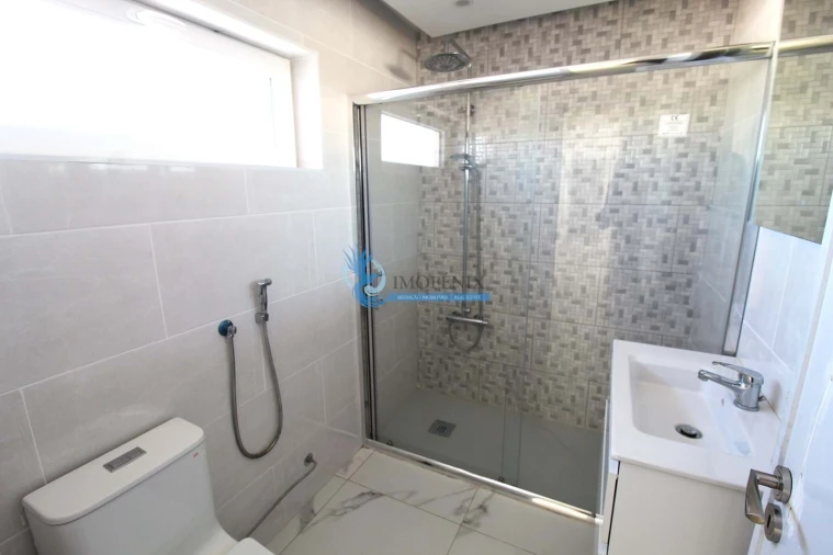 Apartamento T1 para Venda em Portimão Foto 12