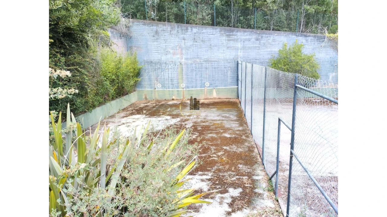 Moradia T5 para Venda em Agualva e Mira-Sintra Foto 35