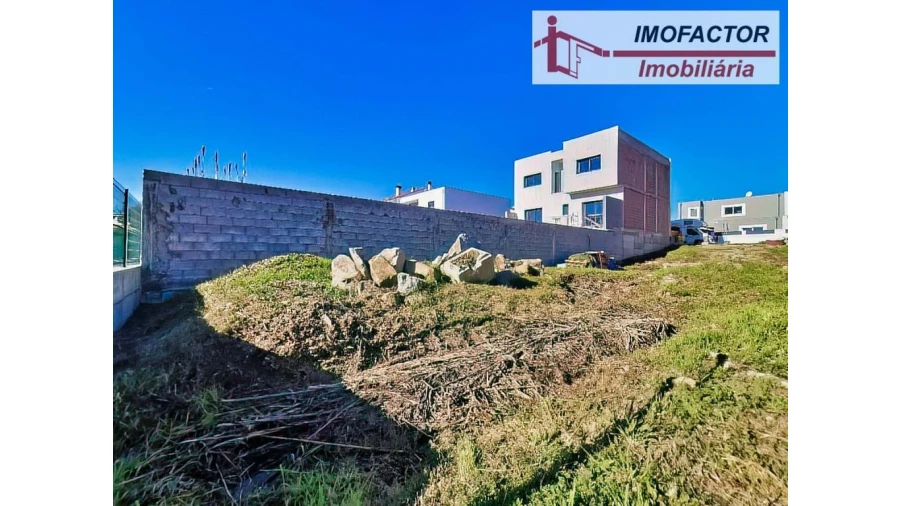 Terreno para Venda em Castelo Branco Foto 1