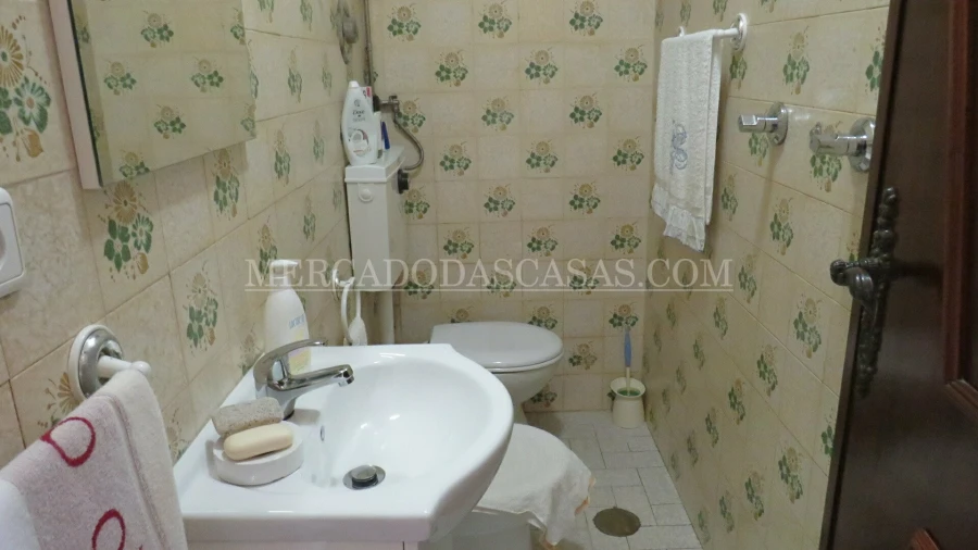 Moradia T3 para Venda em Fiães Foto 5