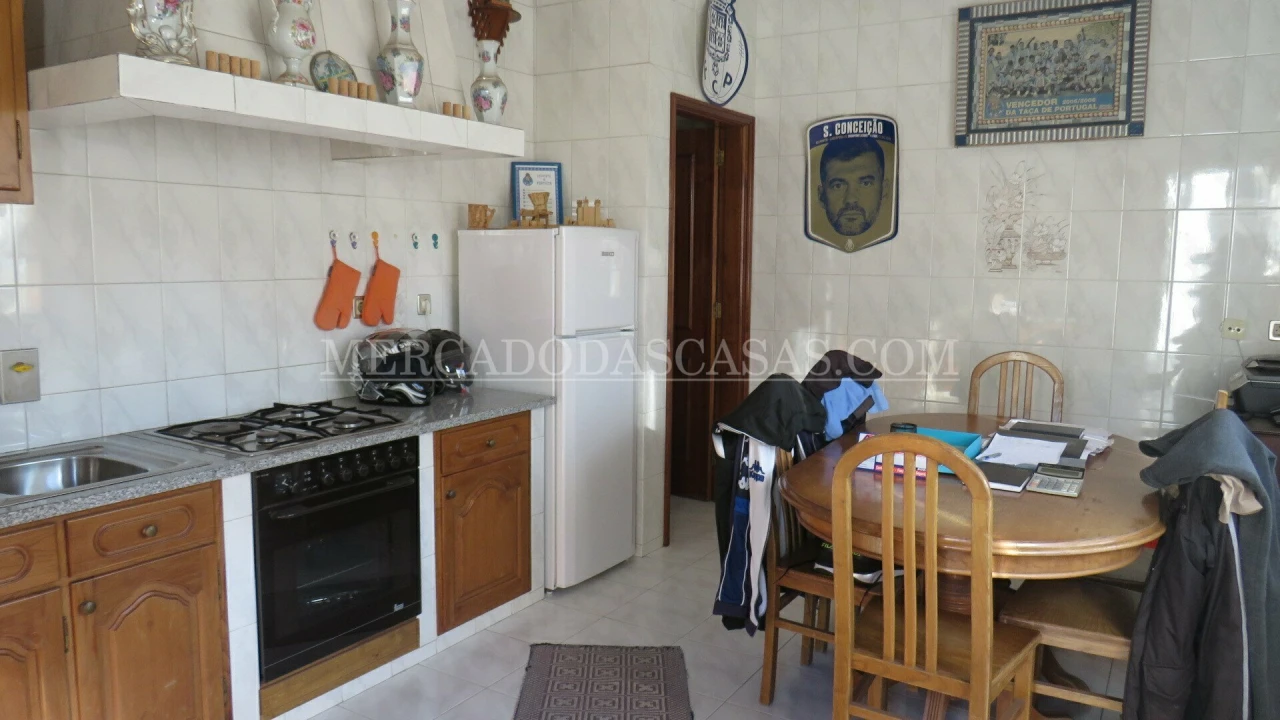 Moradia T3 para Venda em Fiães Foto 11