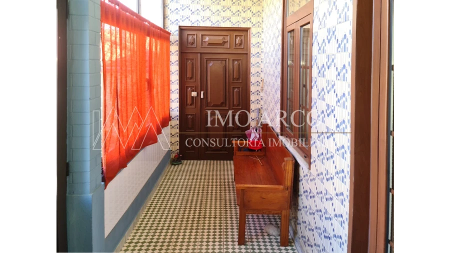 Moradia T6 para Venda em Arco de Baúlhe e Vila Nune Foto 7