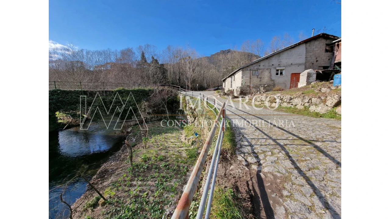 Moradia T3 para Venda em Alvite e Passos Foto 1