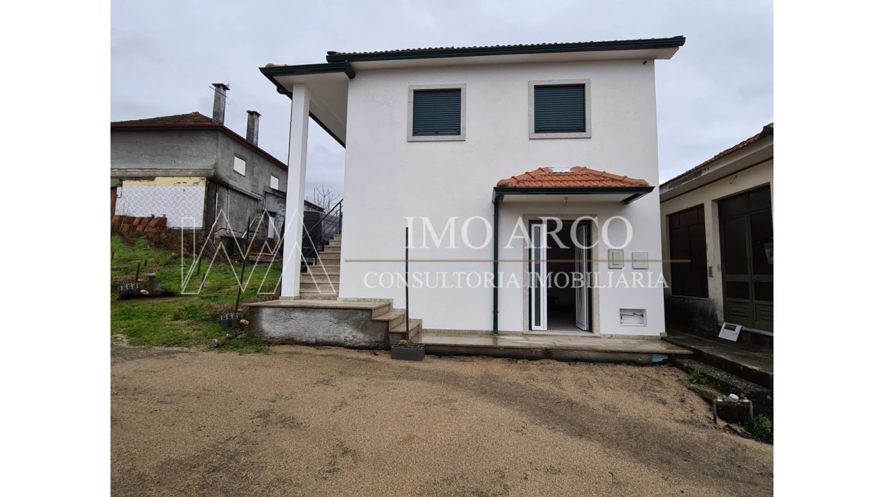 Moradia T2 para Venda em Refojos de Basto, Outeiro e Painzela Foto 2