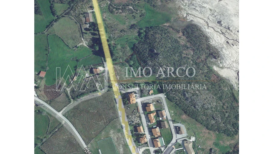Terreno para Venda em Viade de Baixo e Fervidelas Foto 4