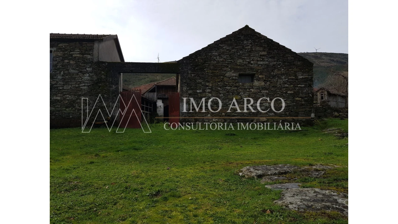 Quinta T4 para Venda em Salto Foto 6