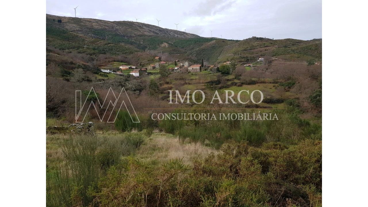 Quinta T4 para Venda em Salto Foto 12