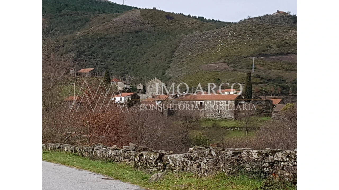 Quinta T4 para Venda em Salto Foto 13