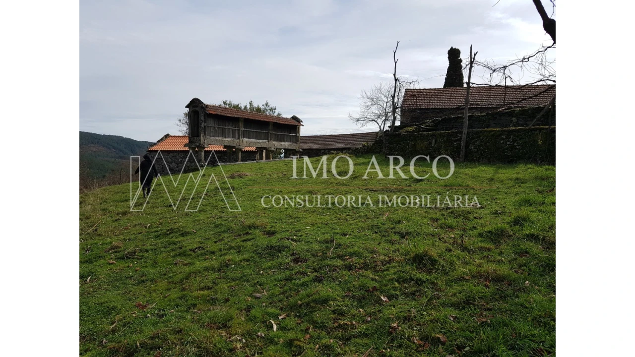 Quinta T4 para Venda em Salto Foto 17