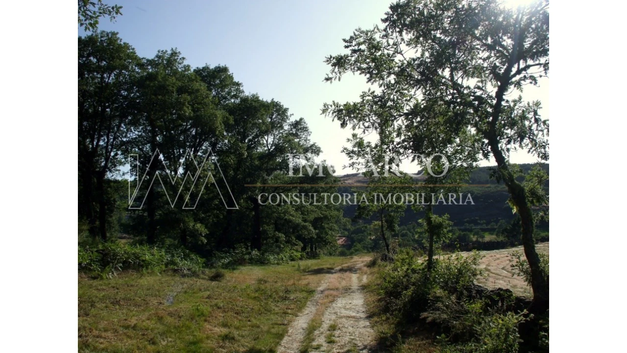 Quinta T4 para Venda em Salto Foto 24