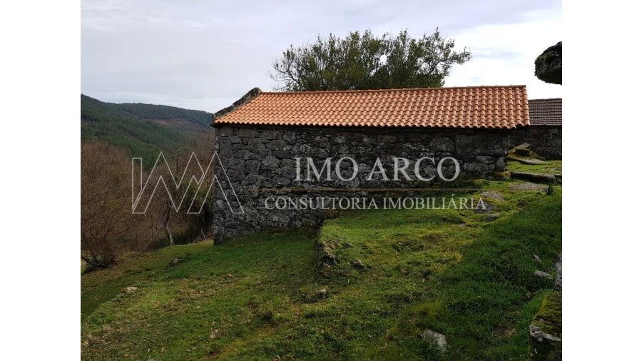 Quinta T4 para Venda em Salto Foto 18