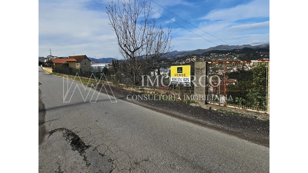 Terreno para Venda em Arco de Baúlhe e Vila Nune Foto 14