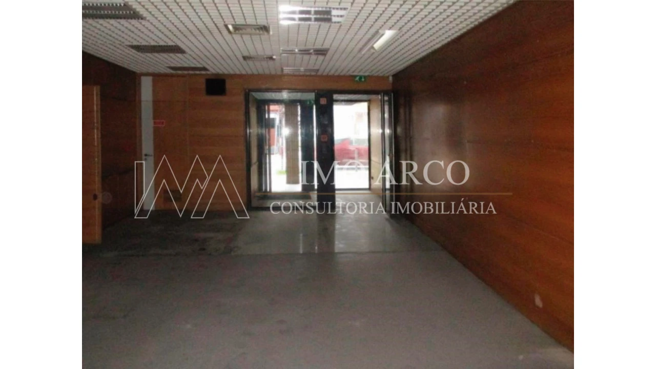 Loja para Venda em Paços de Ferreira Foto 4