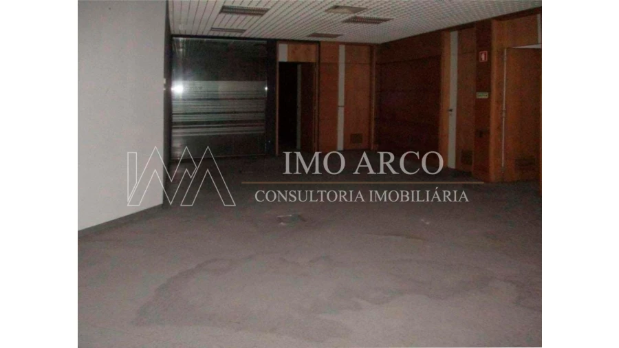 Loja para Venda em Paços de Ferreira Foto 2