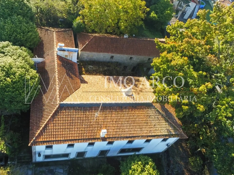 Moradia T5 para Venda em São Tomé de Negrelos Foto 2