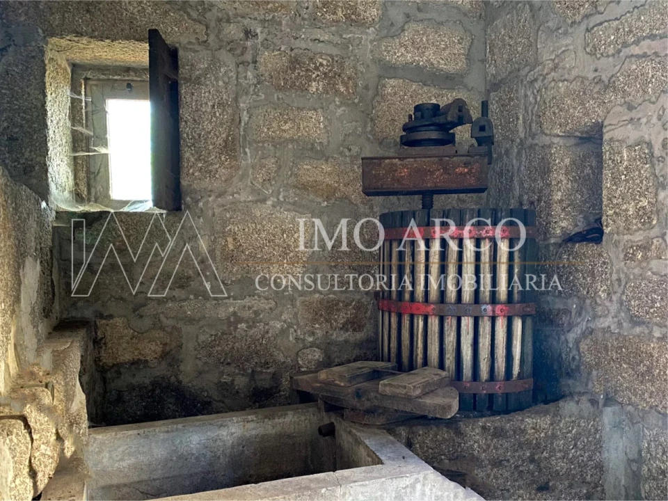 Moradia T5 para Venda em São Tomé de Negrelos Foto 26