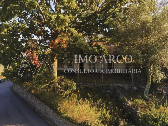 Moradia T5 para Venda em São Tomé de Negrelos Foto 4