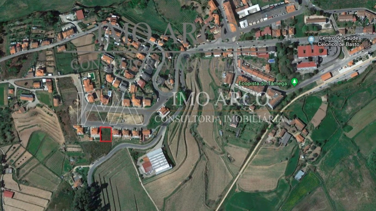 Terreno para Venda em Britelo, Gémeos e Ourilhe Foto 5