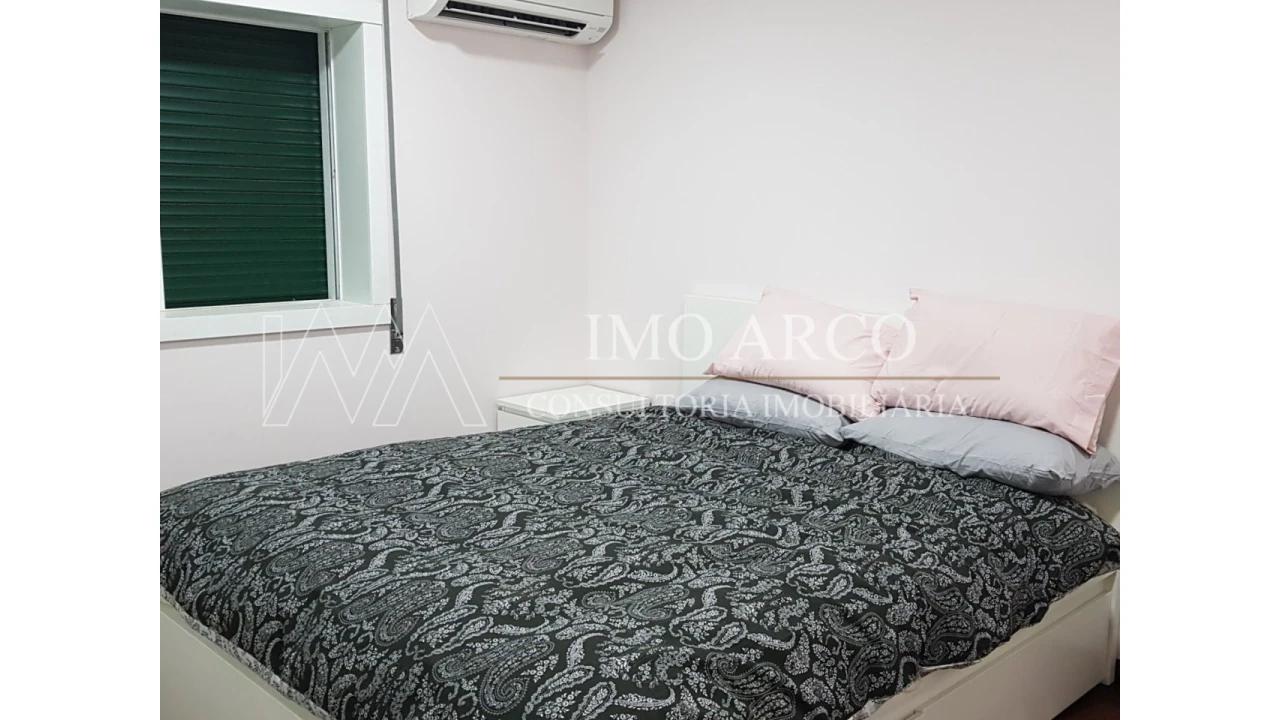 Apartamento T1 para Venda em Montalegre e Padroso Foto 3