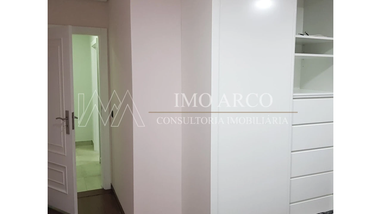 Apartamento T1 para Venda em Montalegre e Padroso Foto 6