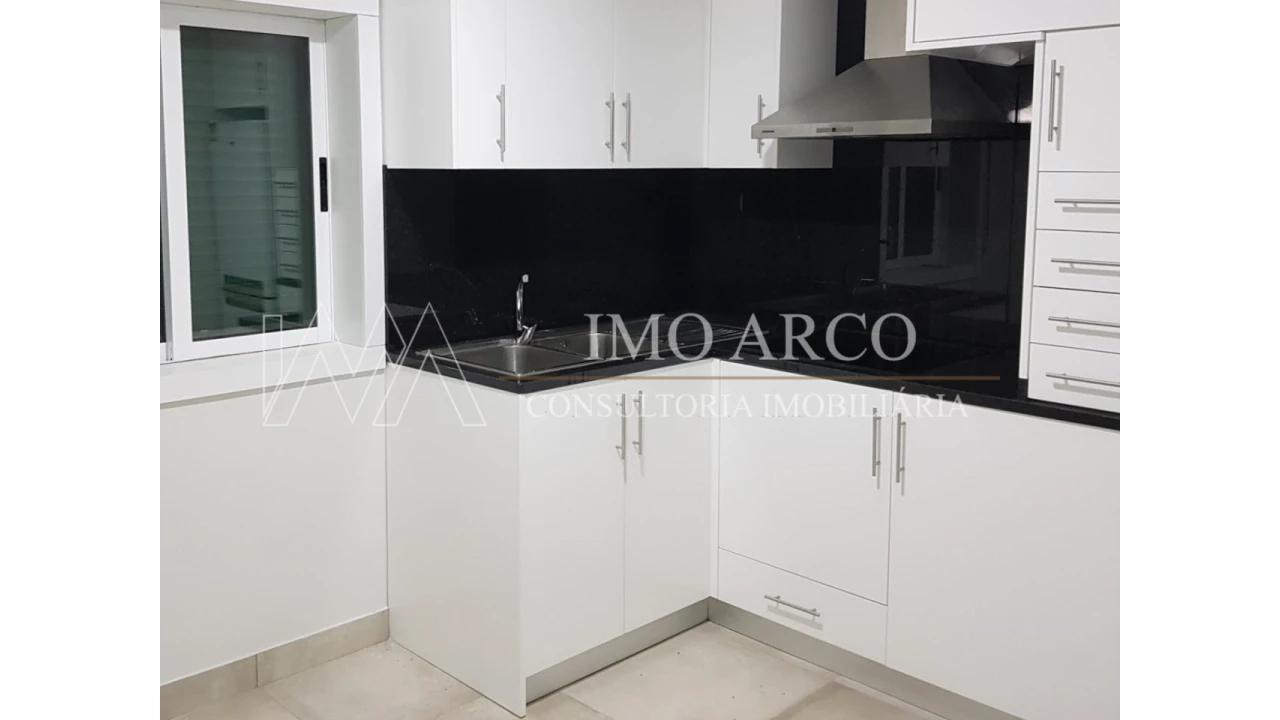 Apartamento T1 para Venda em Montalegre e Padroso Foto 7
