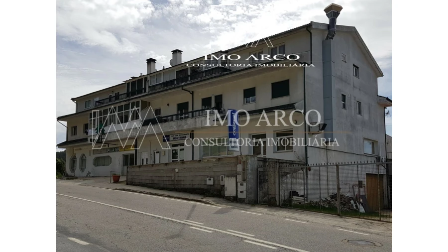 Apartamento T1 para Venda em Montalegre e Padroso