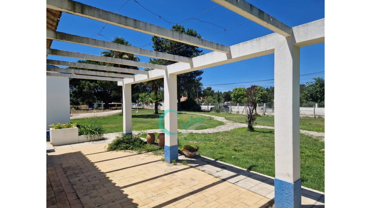 Quinta T4 para Venda em Azeitão (São Lourenço e São Simão) Foto 38