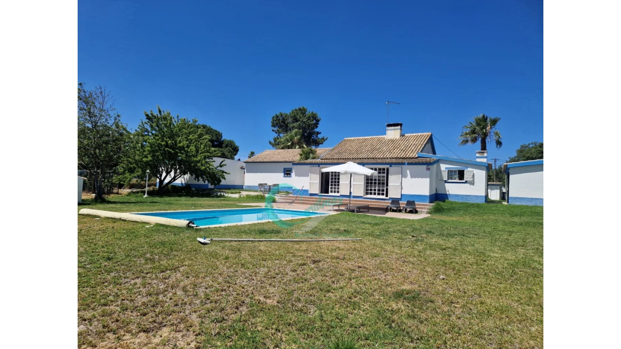 Quinta T4 para Venda em Azeitão (São Lourenço e São Simão) Foto 48