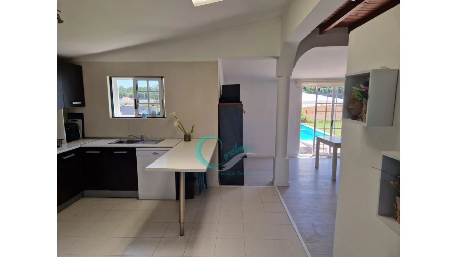 Quinta T4 para Venda em Azeitão (São Lourenço e São Simão) Foto 9