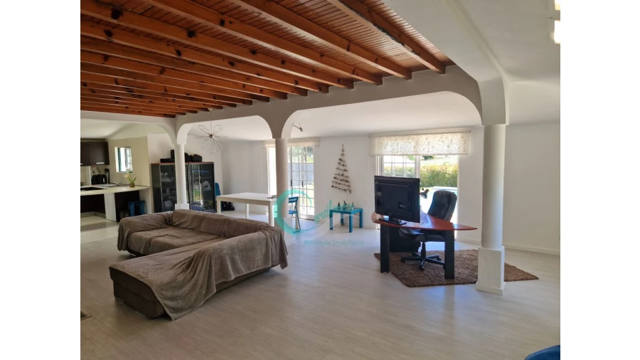 Quinta T4 para Venda em Azeitão (São Lourenço e São Simão) Foto 2