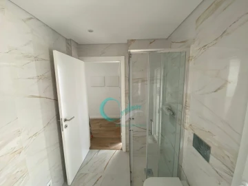 Moradia T4 para Venda em Corroios