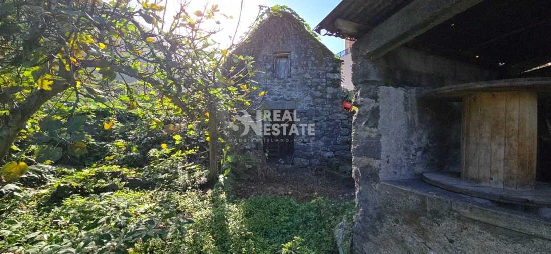 Moradia T4 para Venda em Ponta Delgada Foto 17