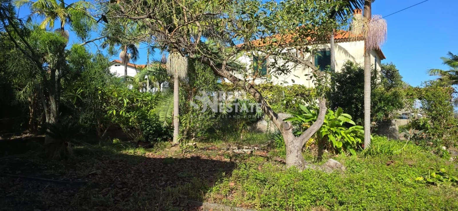 Moradia T4 para Venda em Ponta Delgada Foto 13