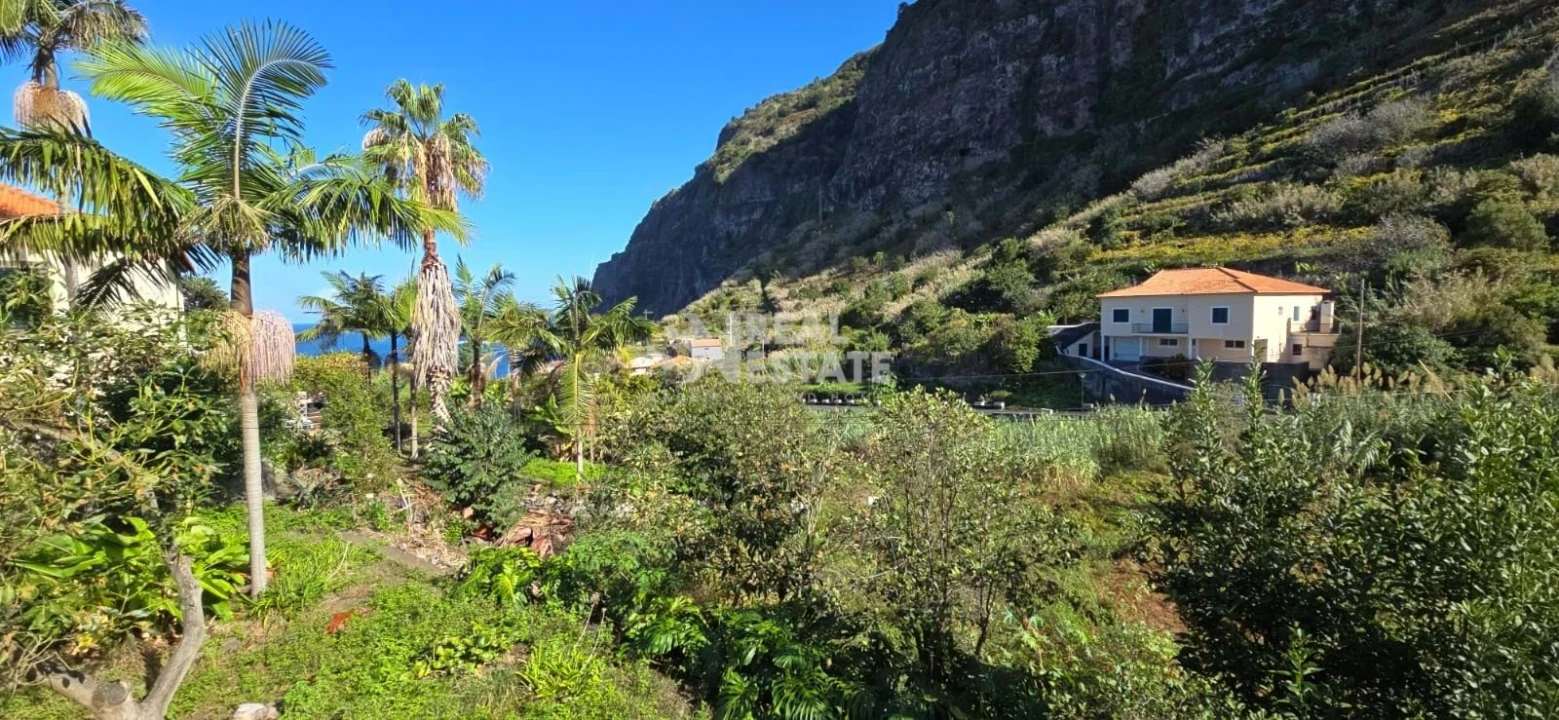 Moradia T4 para Venda em Ponta Delgada Foto 21