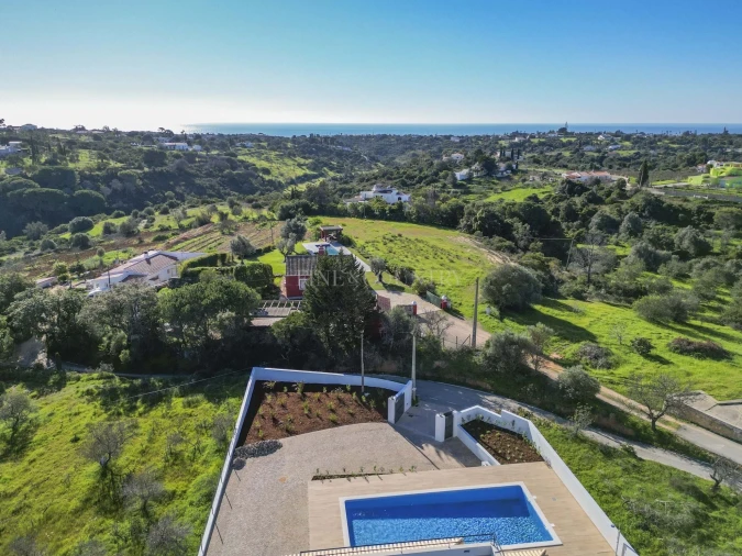 Moradia T4 para Venda em Lagoa e Carvoeiro Foto 4